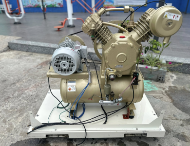 Máy nén khí cách âm Toshiba 5hp (3,7kw)