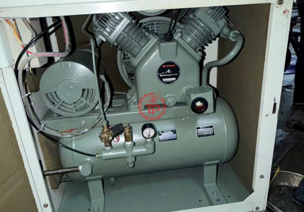 Máy Nén Khí Cách Âm HITACHI 3 HP