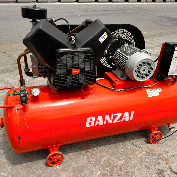 Máy nén khí nhật bãi BANZAI