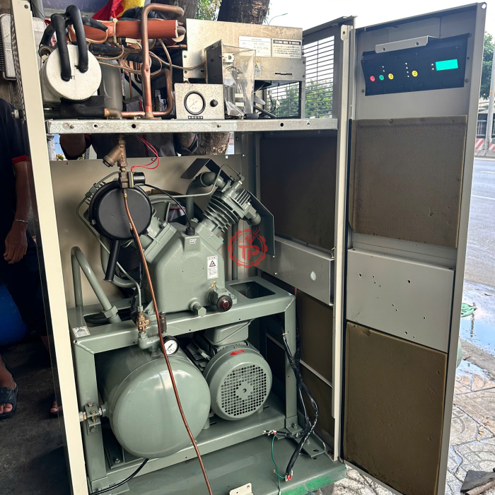 Máy nén khí Hitachi cách âm nhật bãi 7,5HP 5,5kw